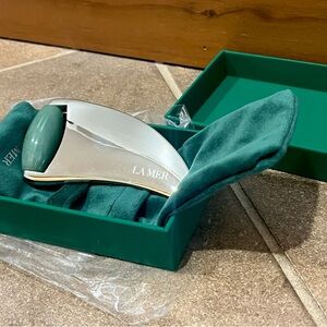 La Mer Stainless Steel Gua Sha Facial Roller Tool